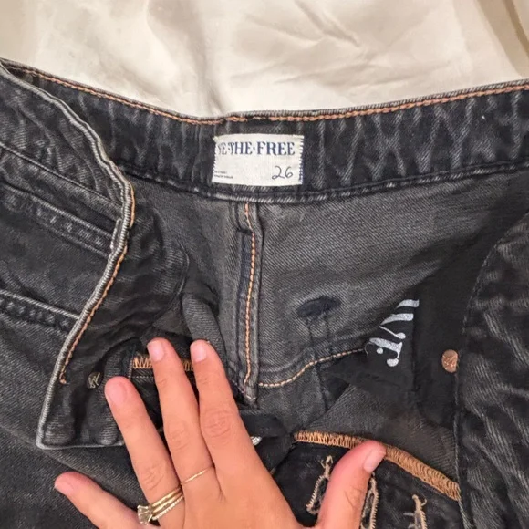 We The Free subtle Barrel Jeans (black) - Picture 2 of 2